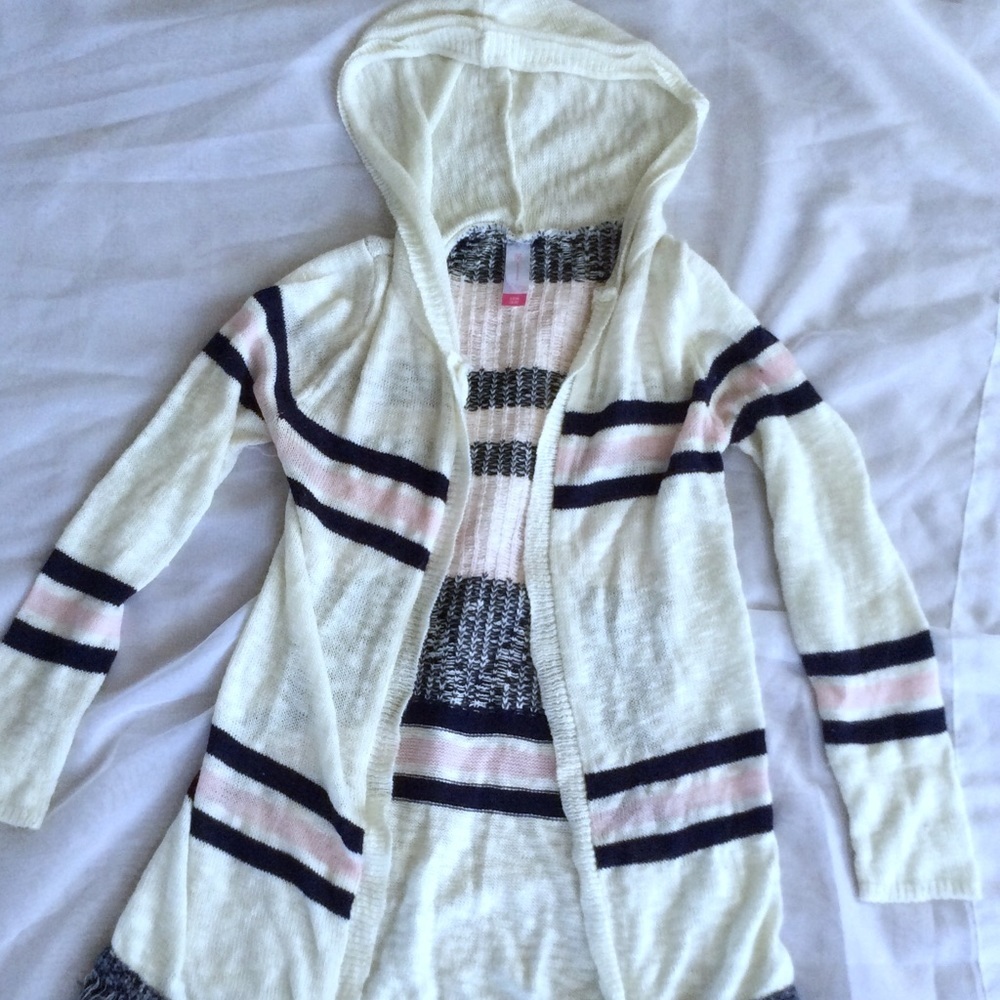 No boundaries women’s cardigan. Size small